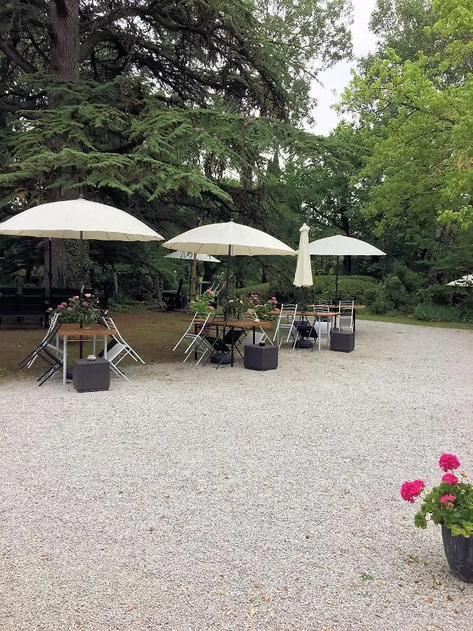 Domaine De La Vivarie Castres  Bed & Breakfast